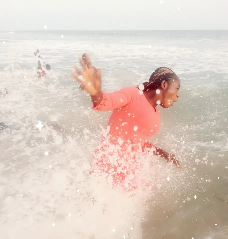 Plage de Fidjrossè (1)