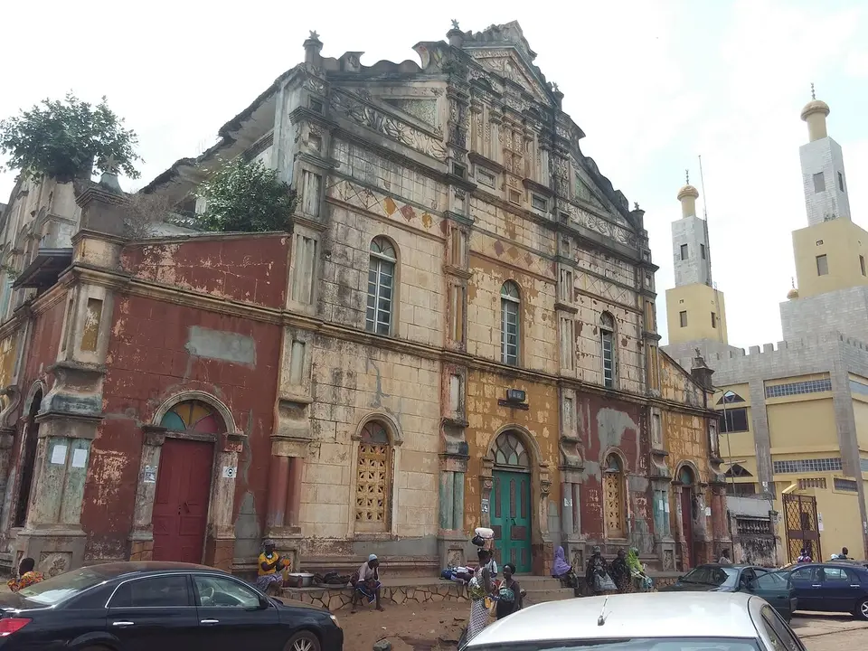 Grande Mosquée de Porto-Novo, Porto-Novo — photo by Gildaskiki