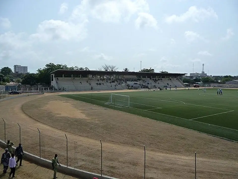Stade René Pleven d'Akpakpa (1)