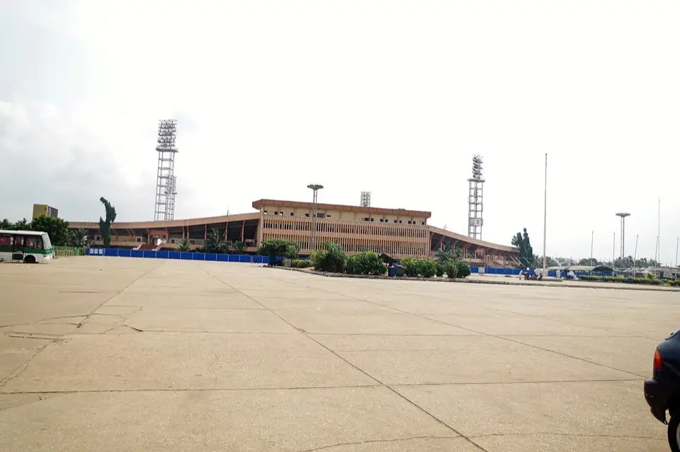 Stade de l'Amitié Général Mathieu Kérékou (1)